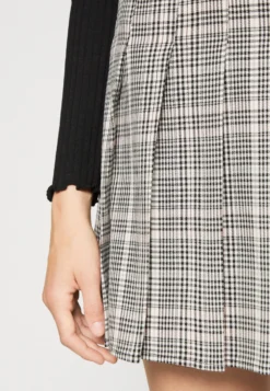 TOM TAILOR Denim Pleated Skirt - A-Lijn Rok - Rose Grey -ESPRIT Winkel e3f6f972cdb343d7a5313e25b4d63d5f scaled