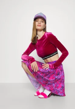 Logo - Plooirok - Hot Pink 12 Logo - Plooirok - Hot Pink -ESPRIT Winkel e48653355cf4422198b3ecc0b857fba9 scaled