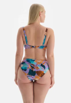Tropical - Bikinitop - Lilac -ESPRIT Winkel e6351a8965d74890b7d442775e14c96f scaled
