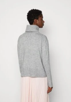 OPUS Pabomo - Trui - Hazy Fog -ESPRIT Winkel e7b95735c1044c17aeffc5f7c19541d8