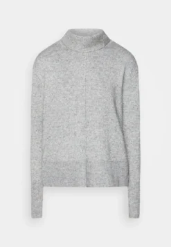 OPUS Pabomo - Trui - Hazy Fog -ESPRIT Winkel efec31b6556d4959a0221becc40ba07b scaled