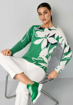 Trui - Grün/Weiß/Marine -ESPRIT Winkel f3bef449522e4cbb97a6a9caeff86475 scaled