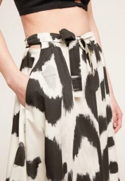 Animal Print- A-Lijn Rok - Bianco 5 Animal Print- A-Lijn Rok - Bianco -ESPRIT Winkel f3e373c4c8154608b160d2c5d207e025