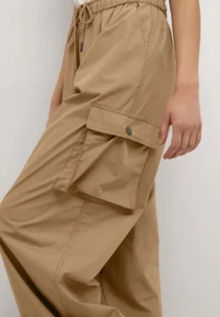 Culture Cujoanna - Cargobroek - Dune -ESPRIT Winkel f515f75accc0449fbfdc14a7984e590d scaled