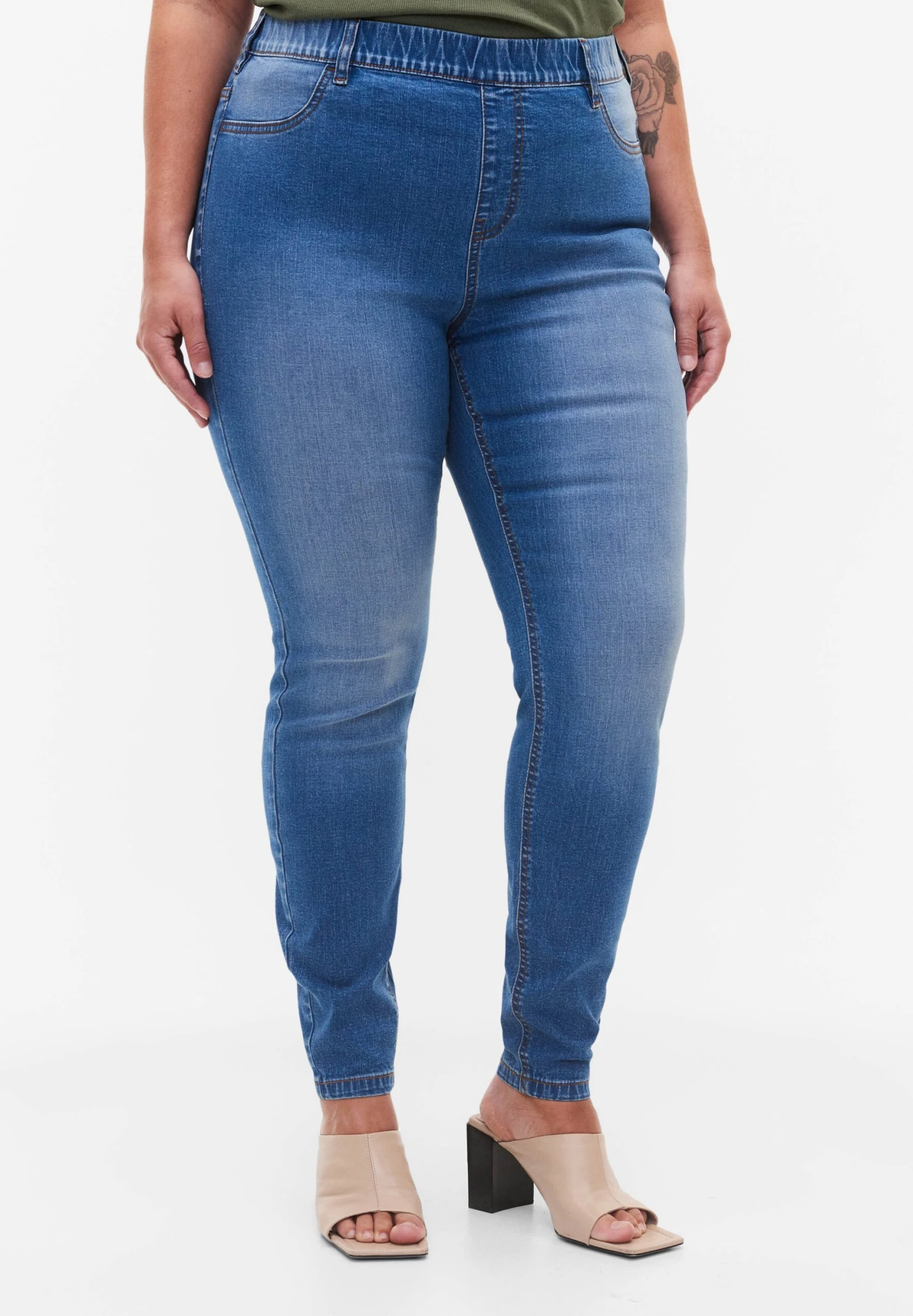 Zizzi With Back Pockets - Jeggings - Blue Denim 3 Zizzi With Back Pockets - Jeggings - Blue Denim - Afbeelding 3